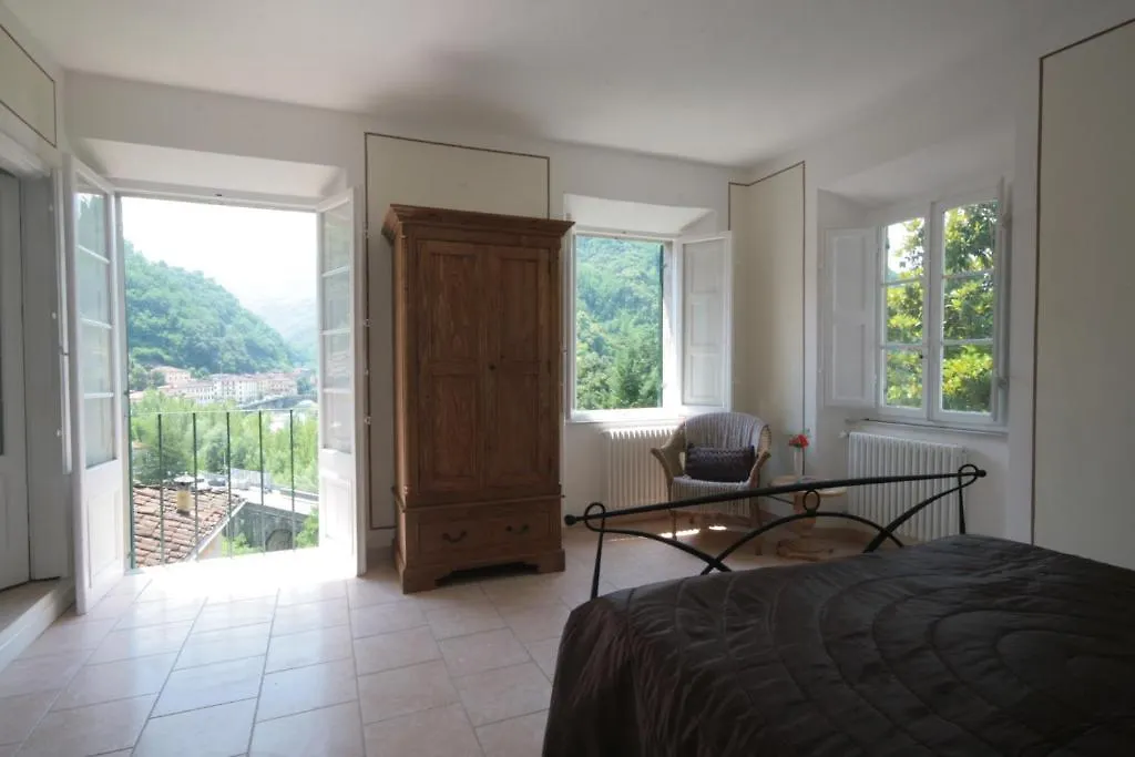 Villa Rosalena Bagni di Lucca 2*,  Italy
